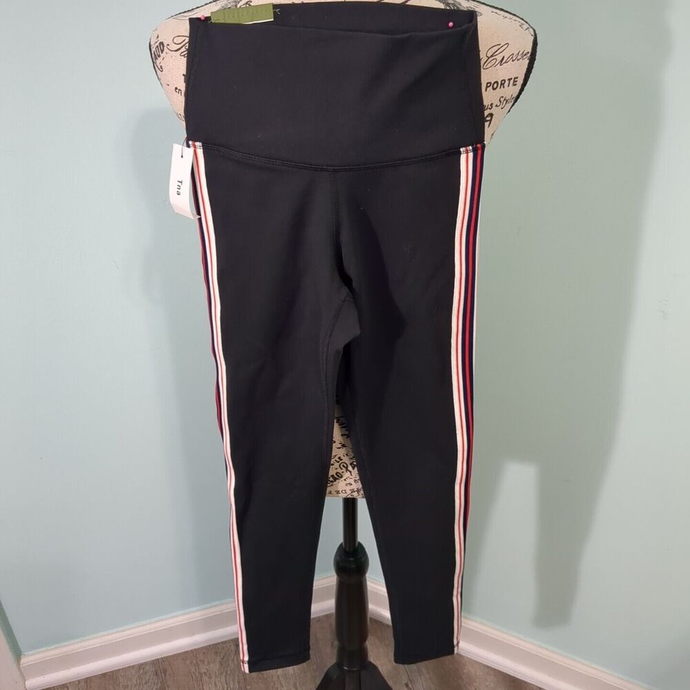 TnaLIFE™ Atmosphere Hi-Rise Leggings extra small new with tags black ski…